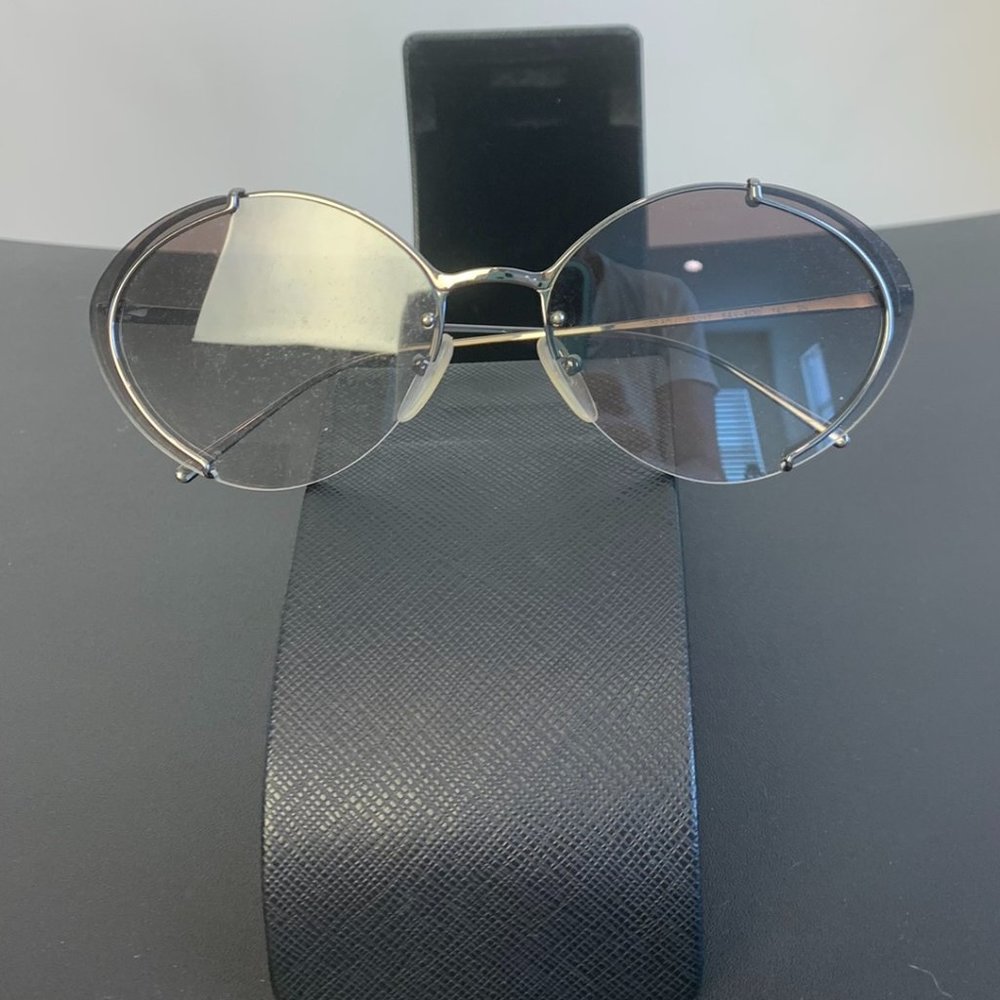 Authentic Prada Round/Oval Gradient Sunglasses Wi… - image 1